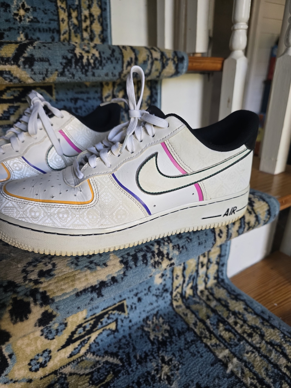 Nike Air Women's White Multi-Accent Low-Top Sneakers